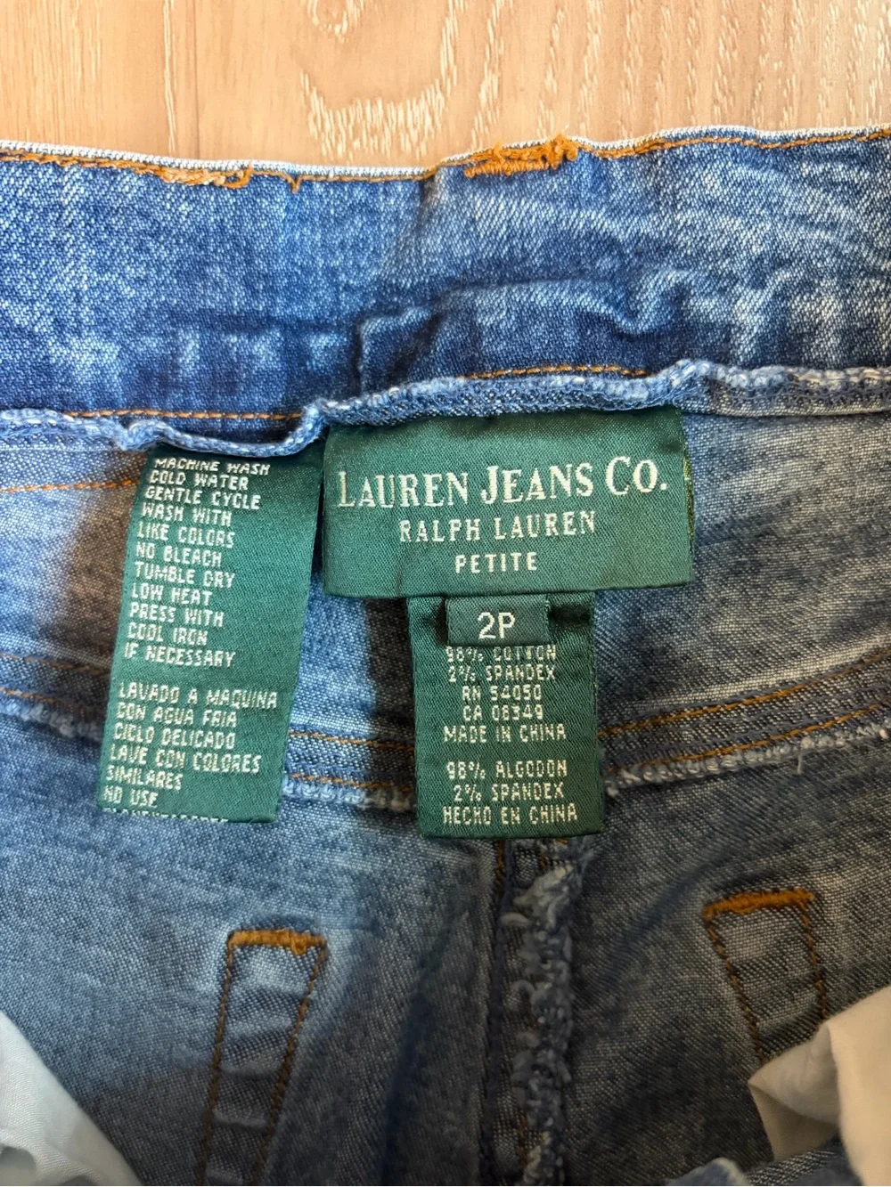 Ralph Lauren women’s Jeans Co. Size 2P Petite Straight Leg Jeans Y2K